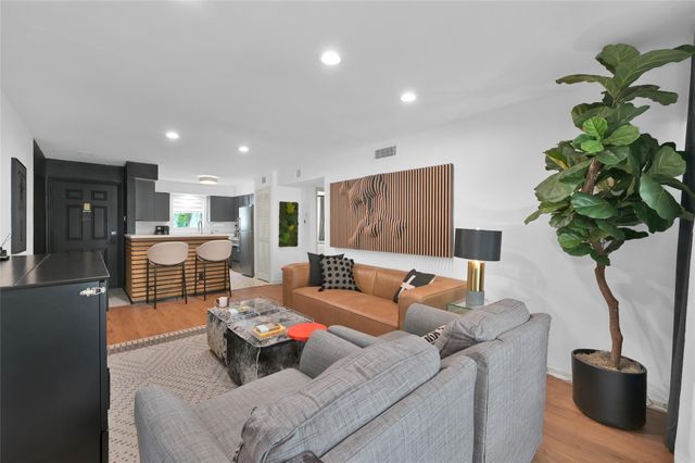 12100 Melville Drive 403D, Montgomery, TX 77356