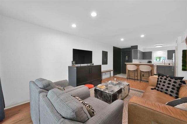 12100 Melville Drive 403D, Montgomery, TX 77356