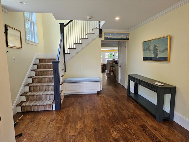 209 Coggeshall Avenue, Newport, RI 02840