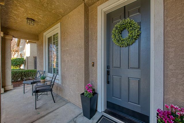 4686 N Arrow Ridge Way, Clovis, CA 93619