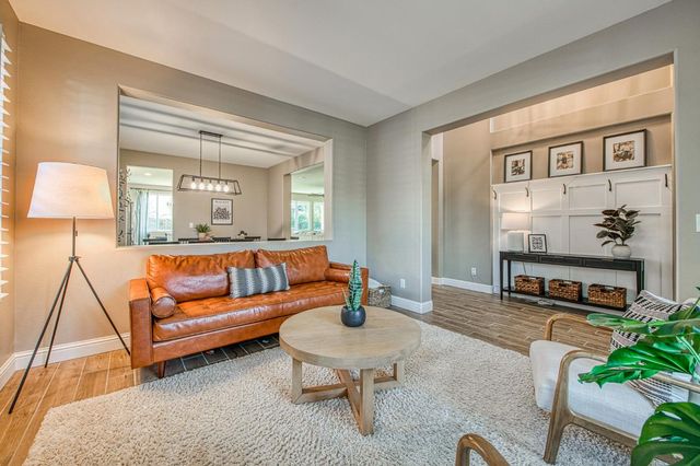 4686 N Arrow Ridge Way, Clovis, CA 93619