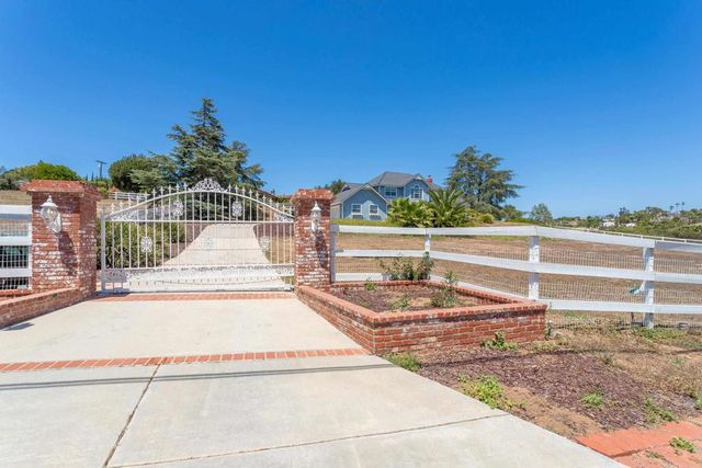1826 Via Monserate, Fallbrook, CA 92028