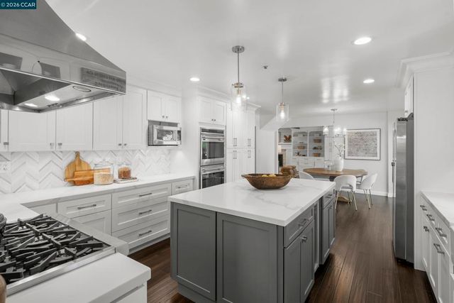 34 Mott Dr, Alamo, CA 94507