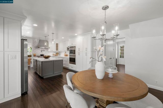 34 Mott Dr, Alamo, CA 94507