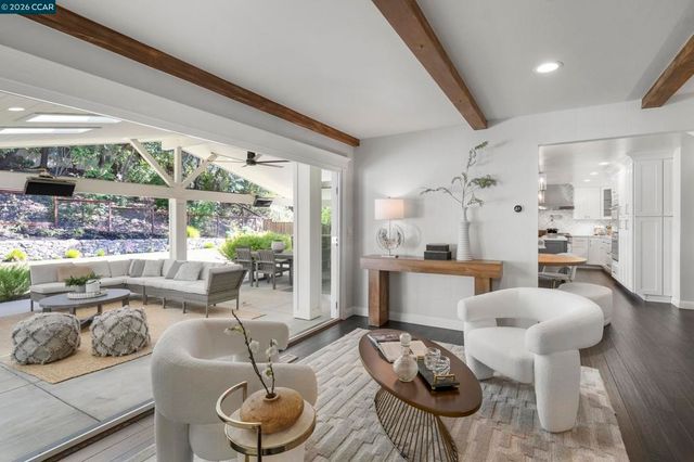 34 Mott Dr, Alamo, CA 94507