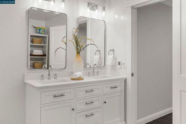 34 Mott Dr, Alamo, CA 94507