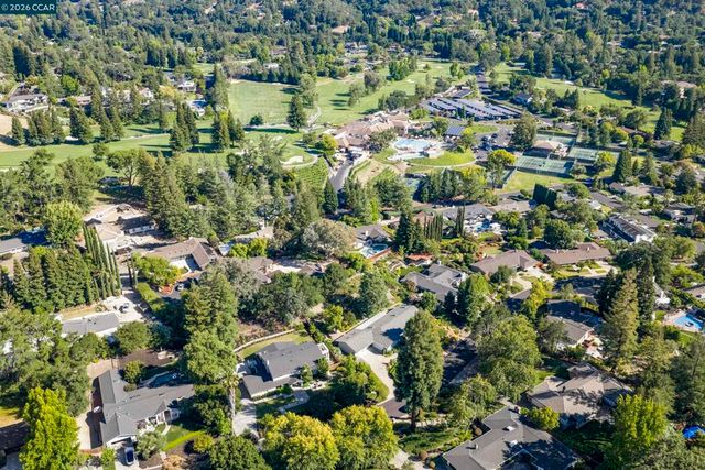 34 Mott Dr, Alamo, CA 94507