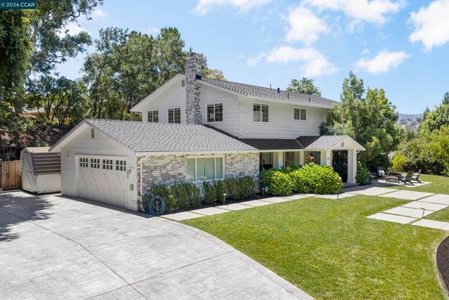 34 Mott Dr, Alamo, CA 94507