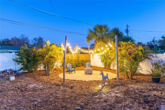 2110 ALCAZAR WAY S, St Petersburg, FL 33712