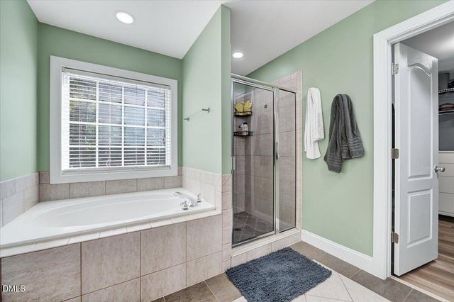 1009 Country Glen Court, Apex, NC 27502