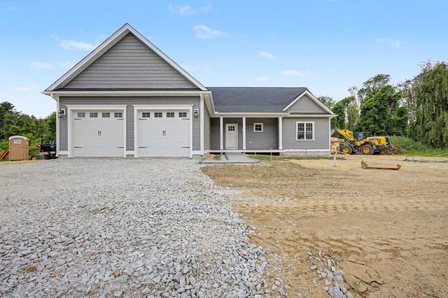 131 Merrimack Street, Hooksett, NH 03106