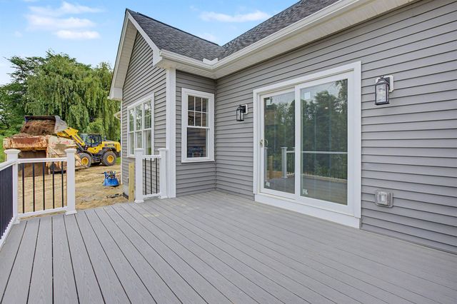 131 Merrimack Street, Hooksett, NH 03106