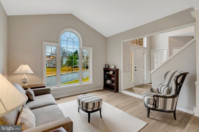 9600 NUTHATCH DR, Fairfax Station, VA 22039