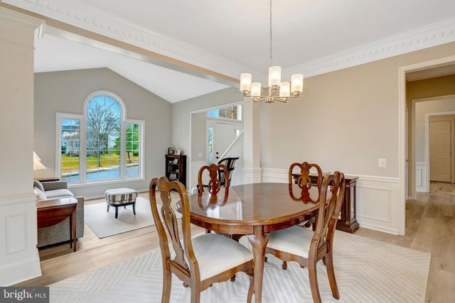 9600 NUTHATCH DR, Fairfax Station, VA 22039