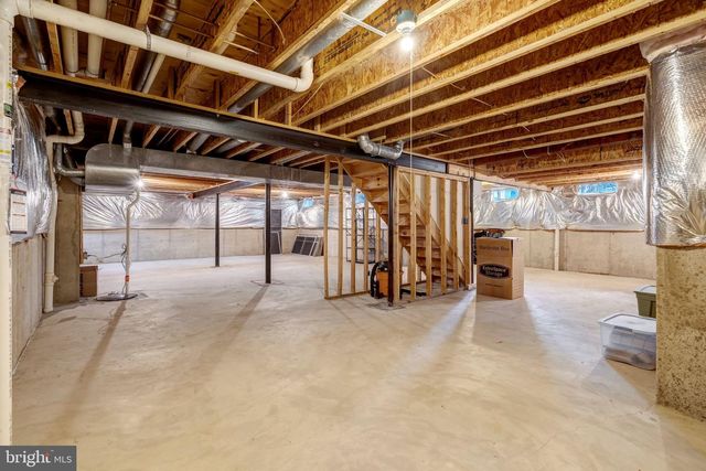 9600 NUTHATCH DR, Fairfax Station, VA 22039