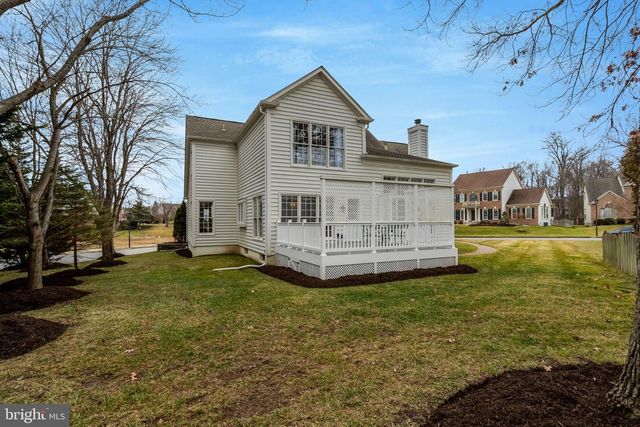 9600 NUTHATCH DR, Fairfax Station, VA 22039