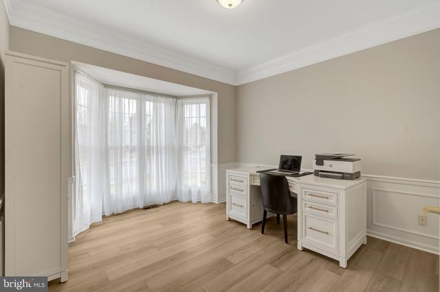 9600 NUTHATCH DR, Fairfax Station, VA 22039