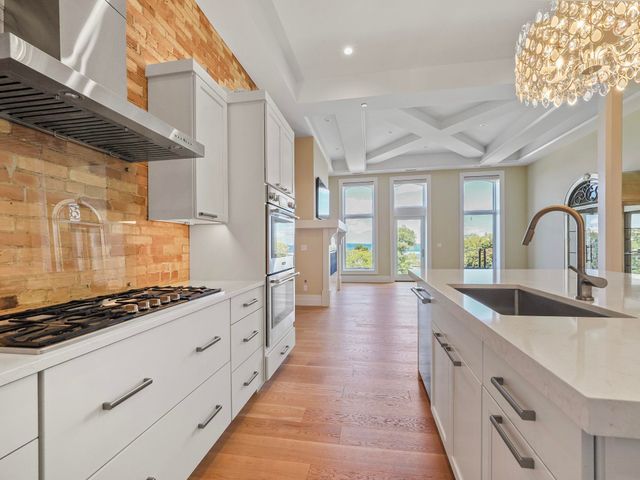 109 E Front Street, Traverse City, MI 49684