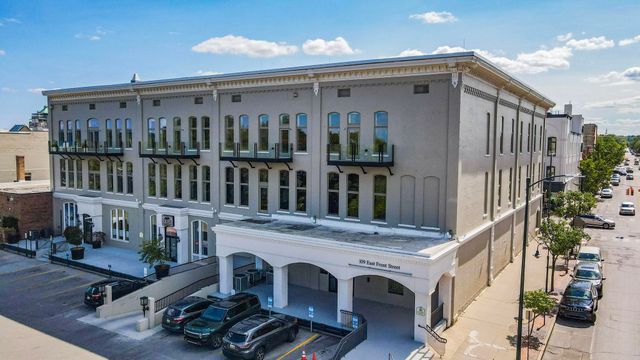 109 E Front Street, Traverse City, MI 49684