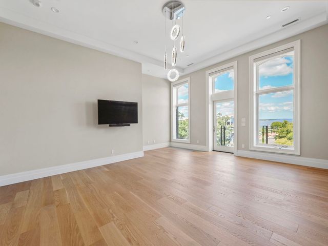 109 E Front Street, Traverse City, MI 49684