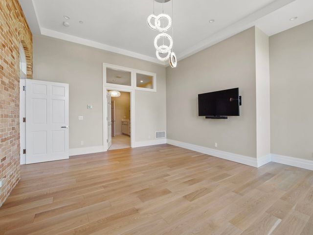 109 E Front Street, Traverse City, MI 49684