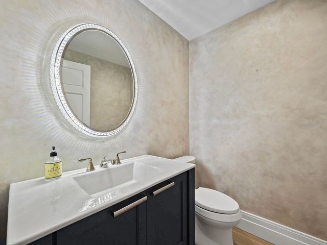 109 E Front Street, Traverse City, MI 49684