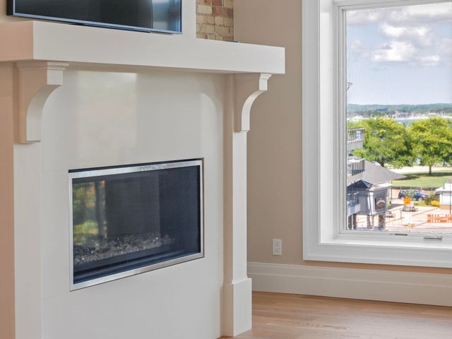 109 E Front Street, Traverse City, MI 49684