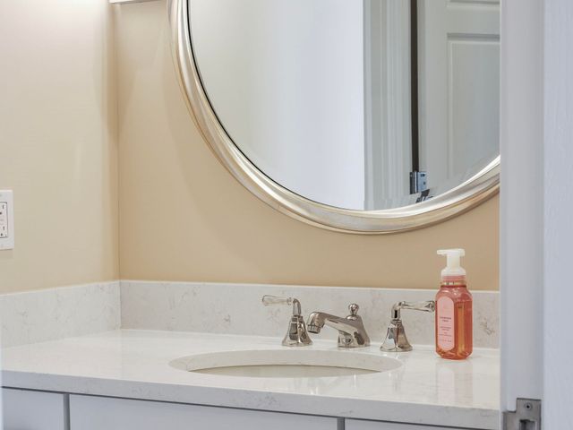 109 E Front Street, Traverse City, MI 49684