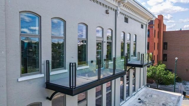 109 E Front Street, Traverse City, MI 49684