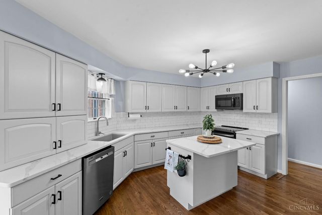 1210 Ascot Drive, Hamilton Twp, OH 45039