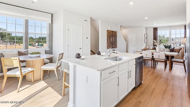 18 Forest Park Drive, Waretown, NJ 08758