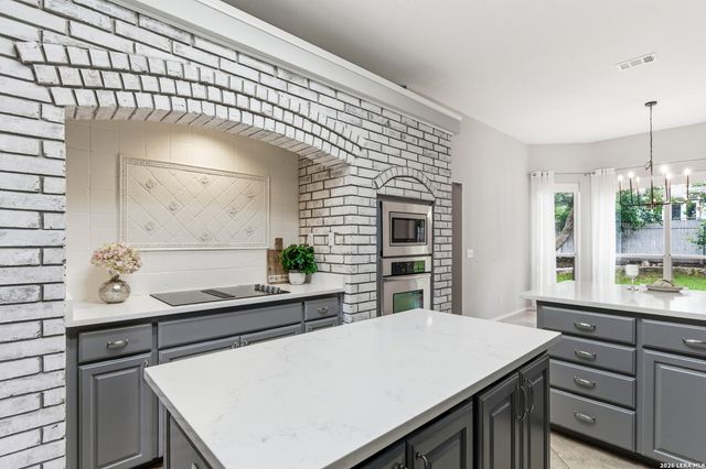 510 Chardonnet, San Antonio, TX 78232