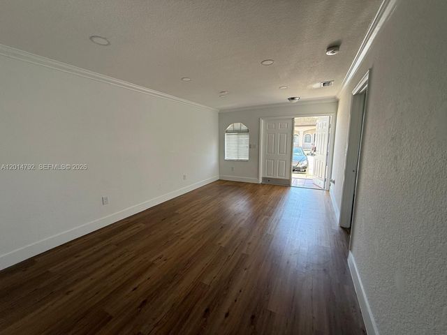 18858 NW 85th Ct 3003, Hialeah, FL 33015
