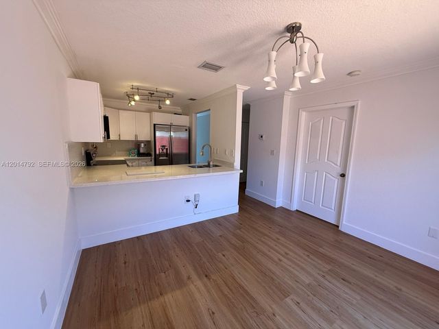 18858 NW 85th Ct 3003, Hialeah, FL 33015