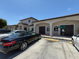 18858 NW 85th Ct 3003, Hialeah, FL 33015
