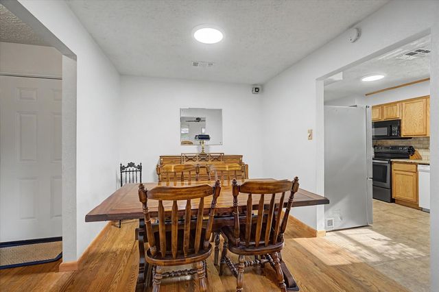 4922 Valley View Drive, La Porte, TX 77571