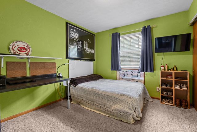 345 Harpwood Drive, Franklin, OH 45005