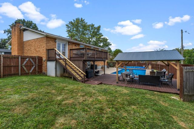 345 Harpwood Drive, Franklin, OH 45005