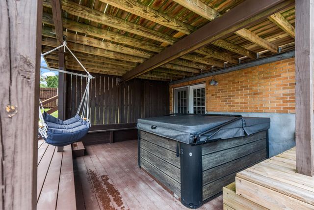 345 Harpwood Drive, Franklin, OH 45005