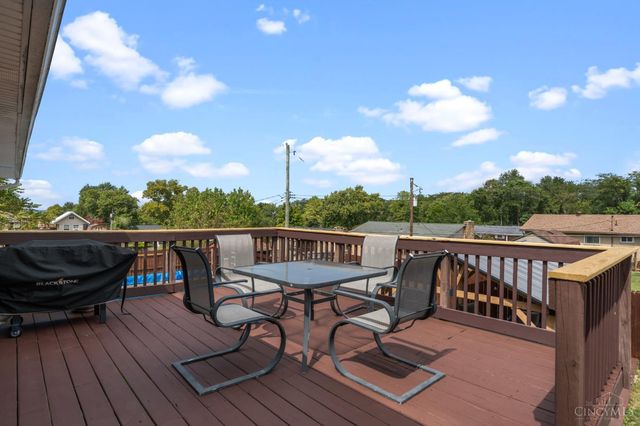 345 Harpwood Drive, Franklin, OH 45005