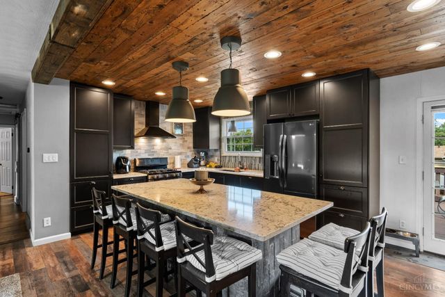 345 Harpwood Drive, Franklin, OH 45005