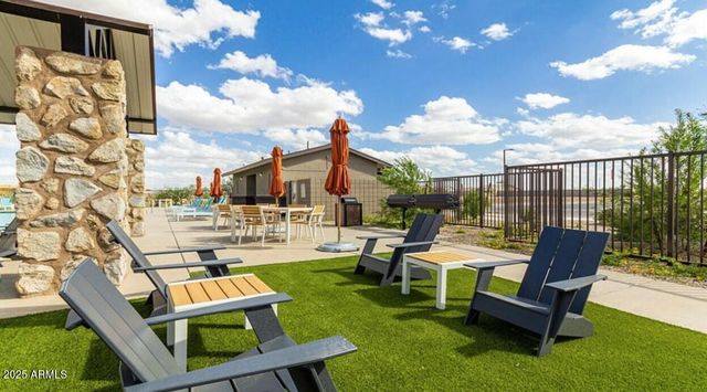 14642 W SOFT WIND Drive, Surprise, AZ 85387