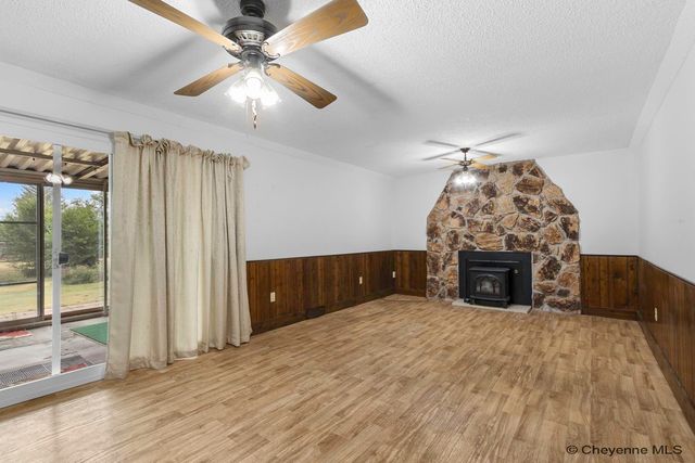 1813 S 2ND AVE, Cheyenne, WY 82007