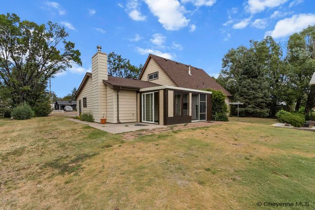 1813 S 2ND AVE, Cheyenne, WY 82007
