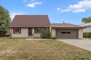 1813 S 2ND AVE, Cheyenne, WY 82007