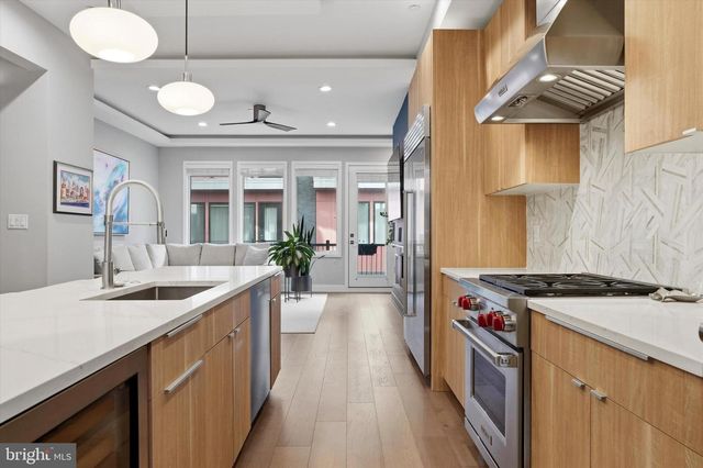 611 N GALLOWAY ST, Philadelphia, PA 19123