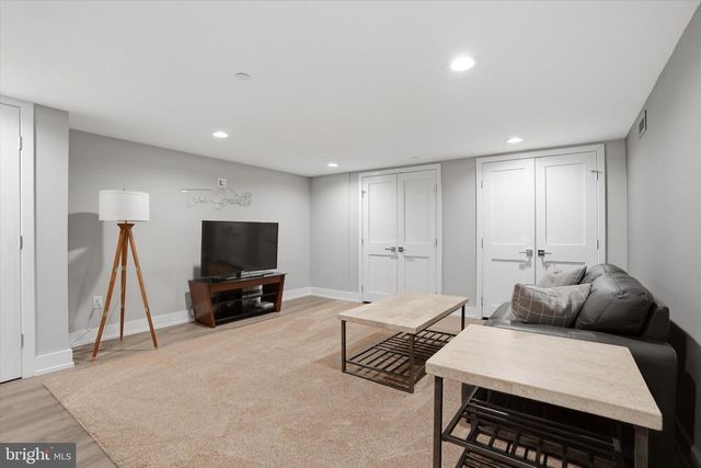 611 N GALLOWAY ST, Philadelphia, PA 19123