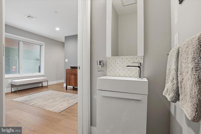 611 N GALLOWAY ST, Philadelphia, PA 19123