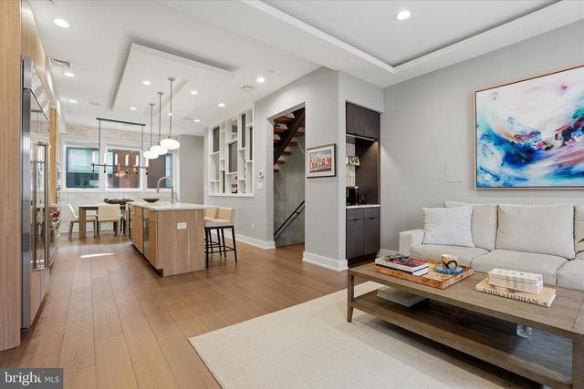 611 N GALLOWAY ST, Philadelphia, PA 19123