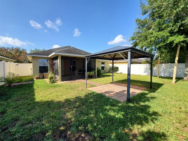 10737 STANDING STONE DRIVE, Wimauma, FL 33598